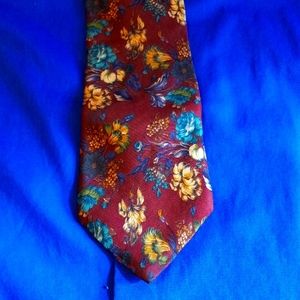 EUC Christian Dior tie